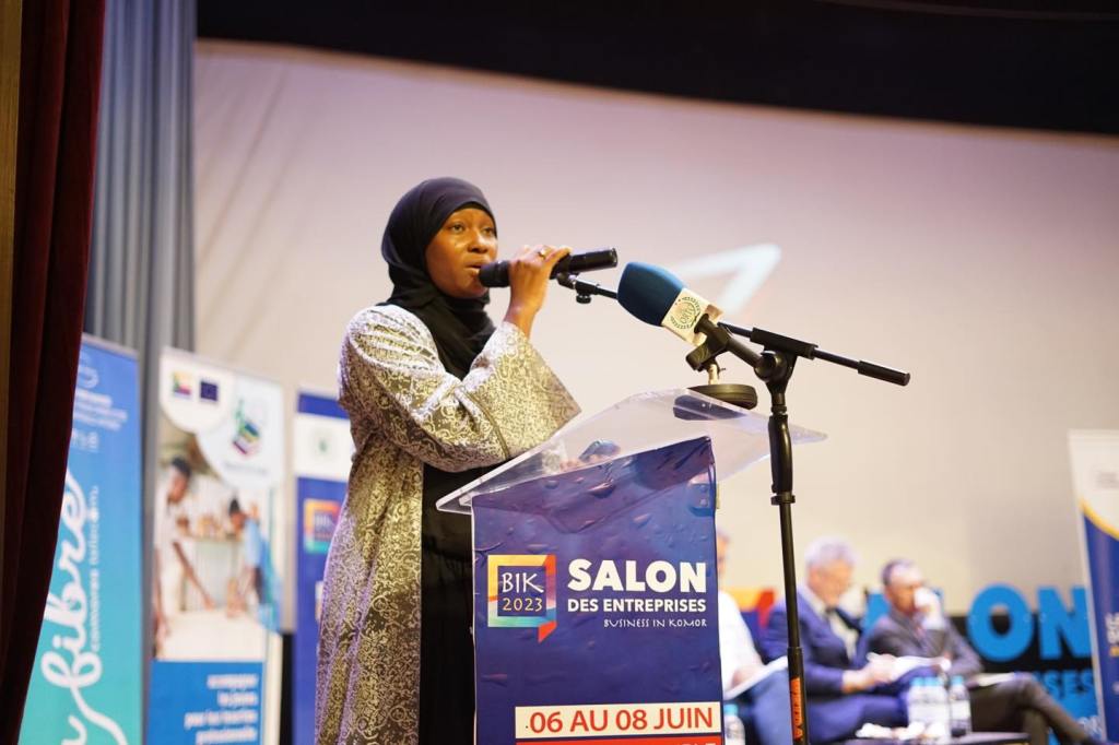 Nadjati Soidiki Directrice de l'ANPI à l'initiative du Salon des entreprises